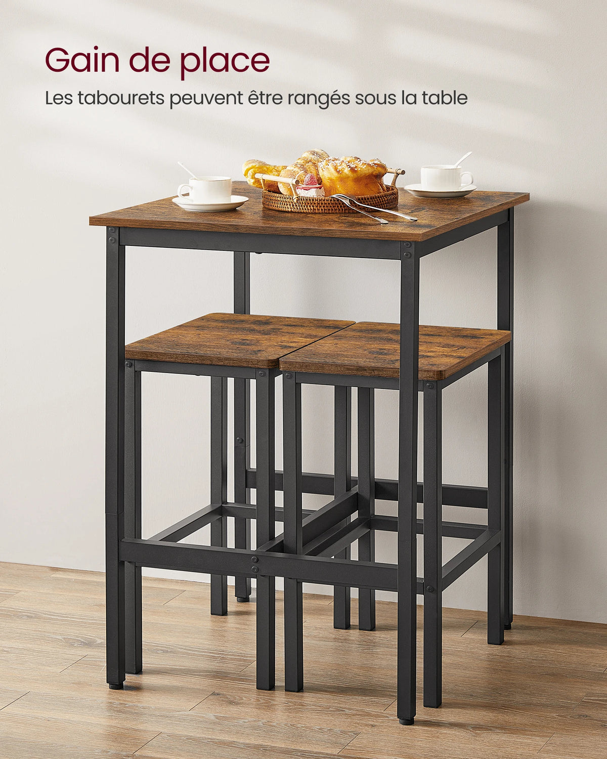 Table haute bois avec chaises